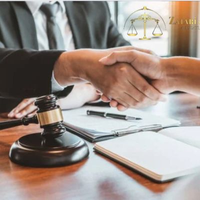 محامي من سوريا في تركيا